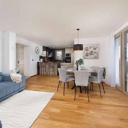 Villa Njivice Apartman Marina Exteriér fotografie