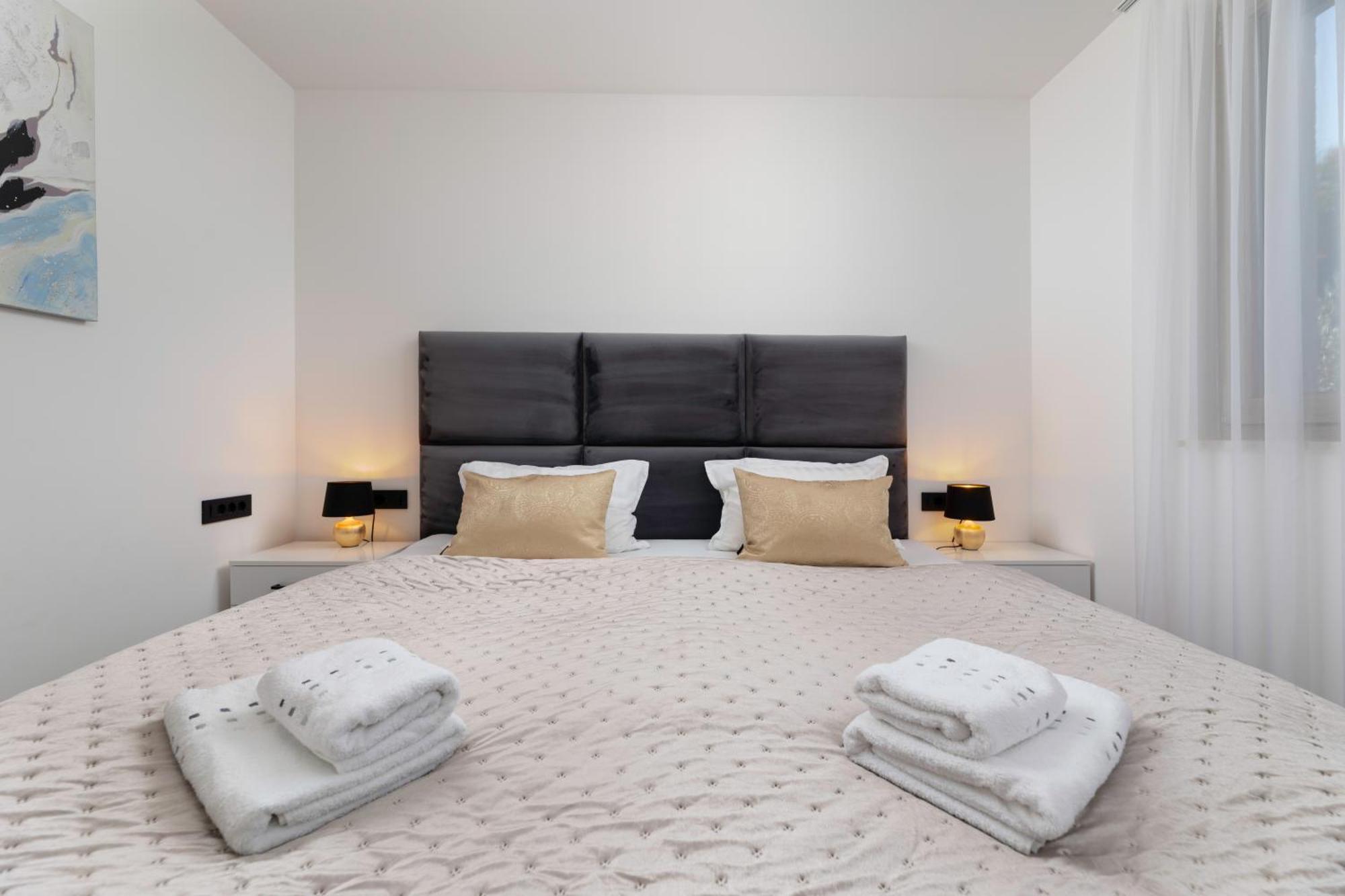 Villa Njivice Apartman Marina Exteriér fotografie